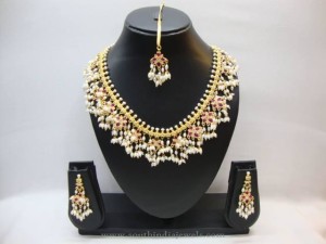 Hyderabad Guttapsualu Pearl Necklace - South India Jewels