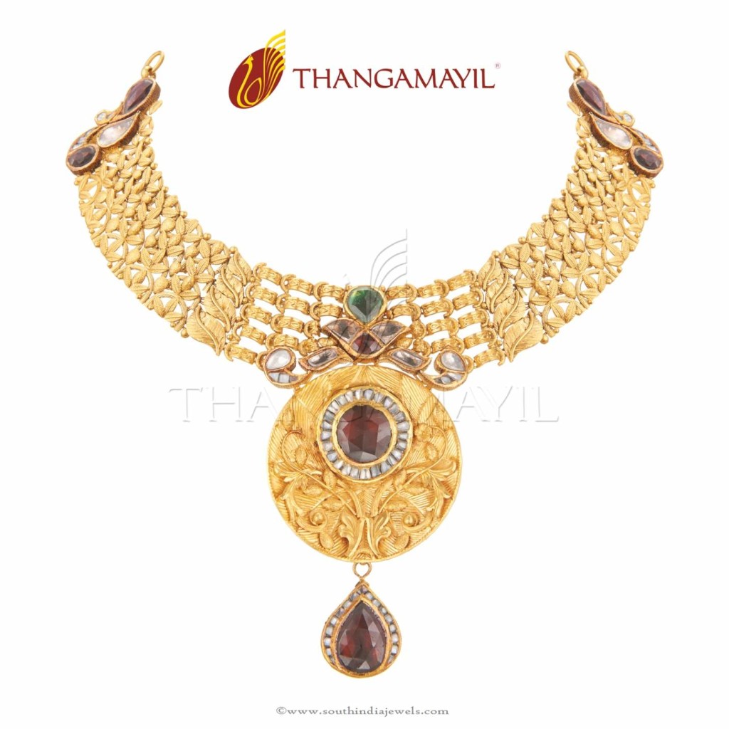 22 Carat Antique Gold Necklace from Thangamayil Jewellery