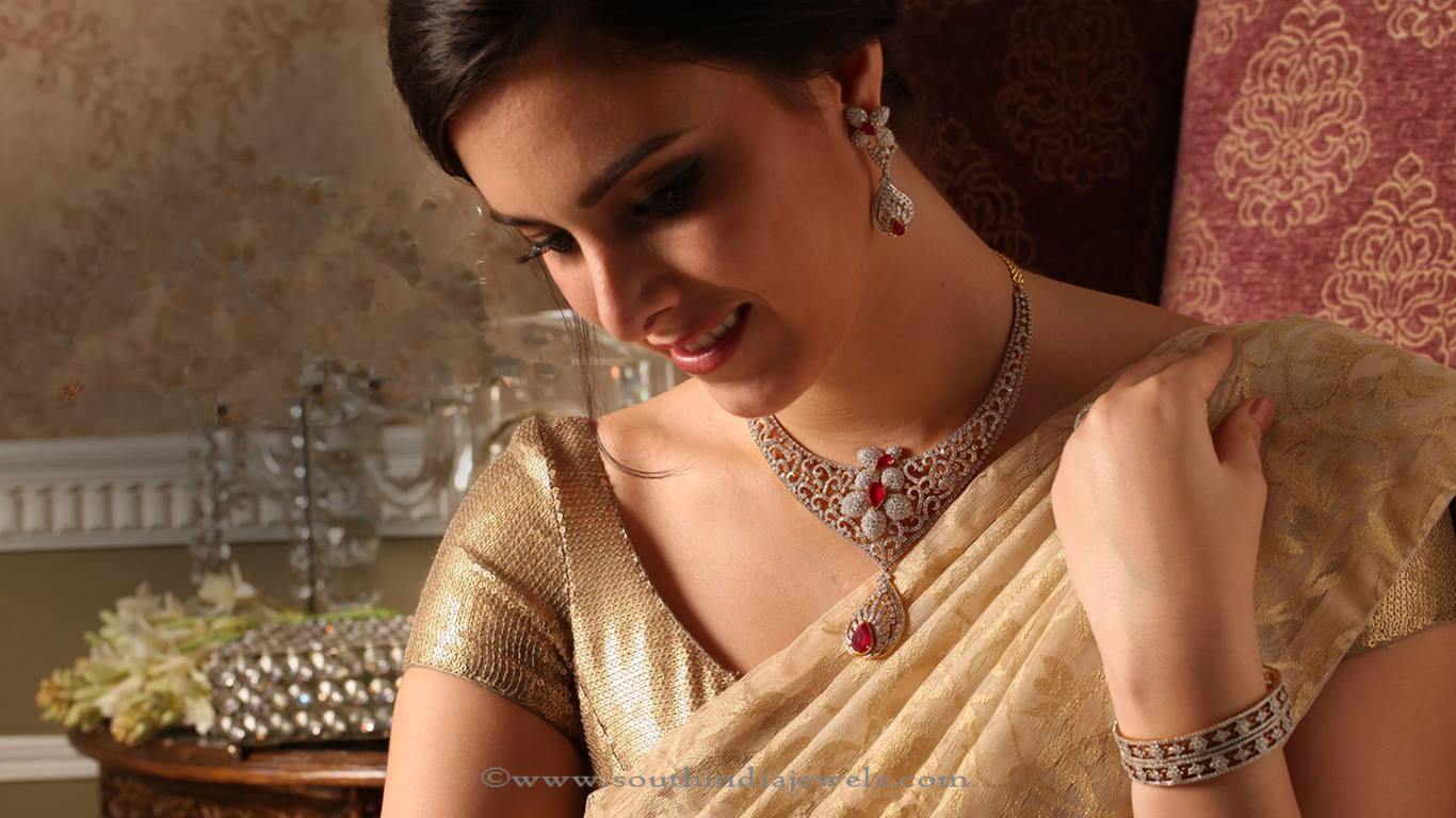 Gold Diamond Jewellery Collections from 