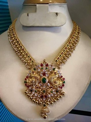 Beautiful Antique Gold Necklace Design - South India Jewels