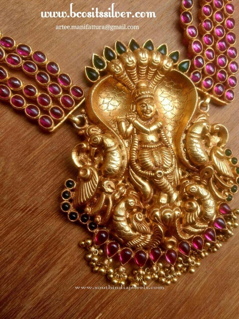 Gold Plated Nagas Krishna Pendant 