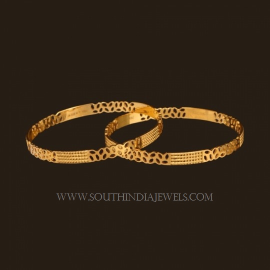 Gold Bangle Design for Daily Use