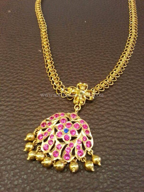 Simple Gold Ruby Attigai Necklace