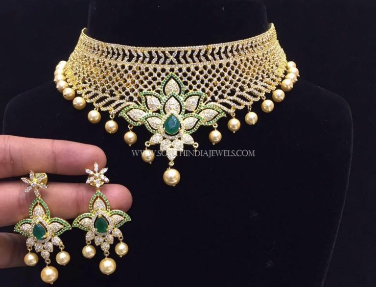 Gold Plated Choker Set With Green Stones
