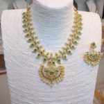 Short Mango Necklace with Green Stones