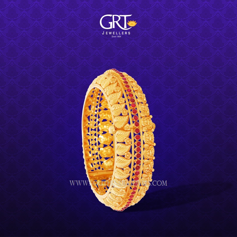 Latest Gold Antique Bangles From GRT Jewellers