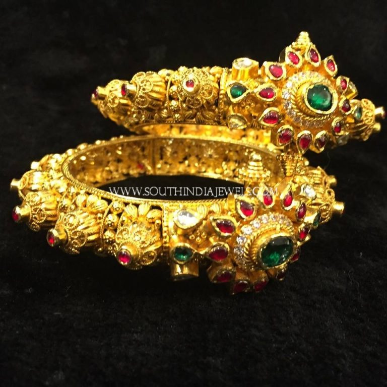 Bold Gold Kappu Style Bangles