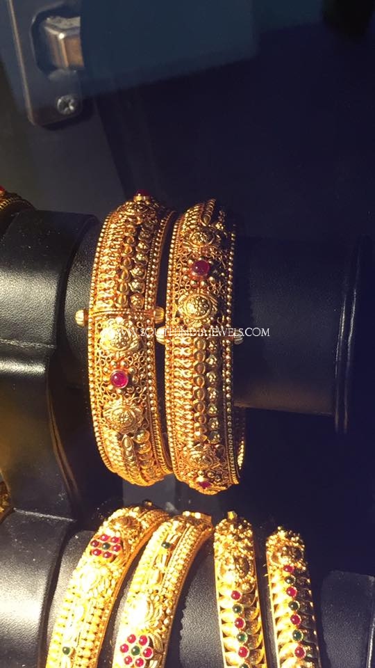 Gold Adjustable Antique Bangle Collections