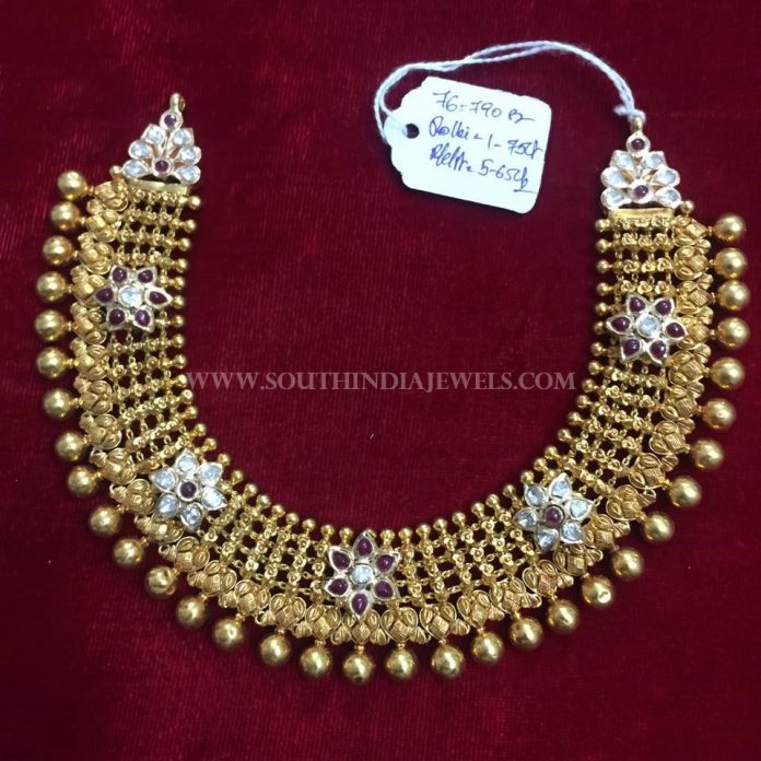 Gold Antique Choker From Balaji Gems & Jewellery - South India Jewels