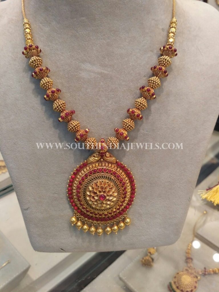 Gold Antique Short Necklace With Ruby Pendant - South India Jewels