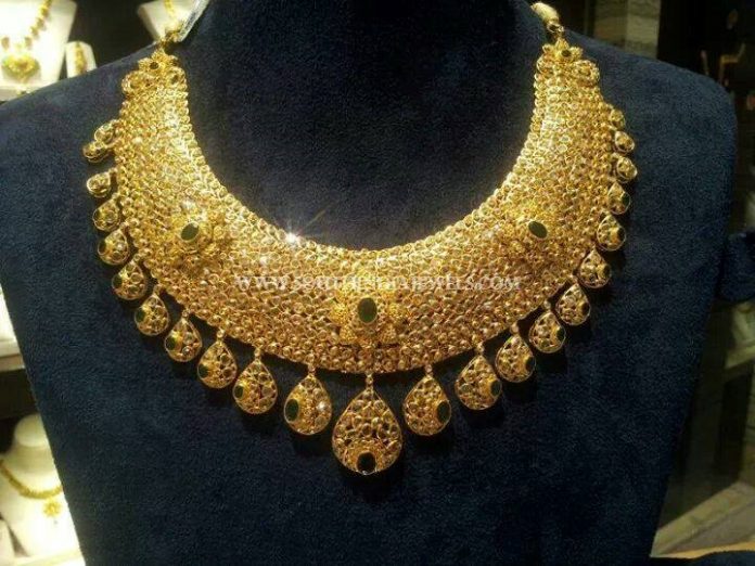 Grand Gold Choker From CMR Jewels - South India Jewels