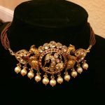 Short Antique Choker Necklace Design
