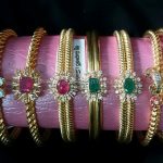 Gold Antique Bangle Collections