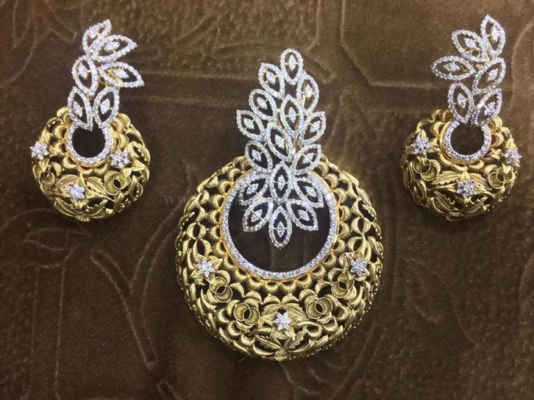 Designer Diamond Pendant Set From Lakshmi Jewellers