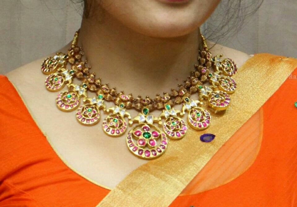 Gold Antique Necklace From Anagha Jewellery