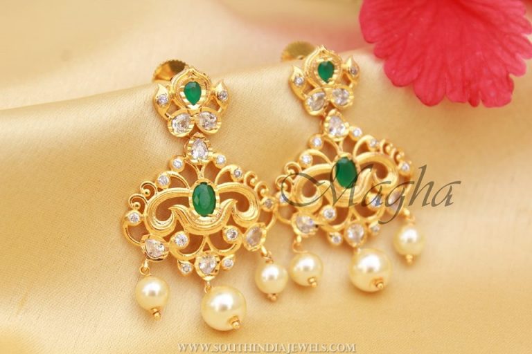 Imitation Earrings With Green Stones
