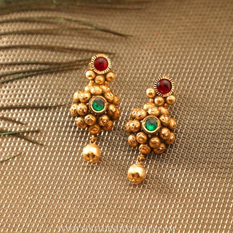 Designer Gold Earrings From Manubhai Jewellers