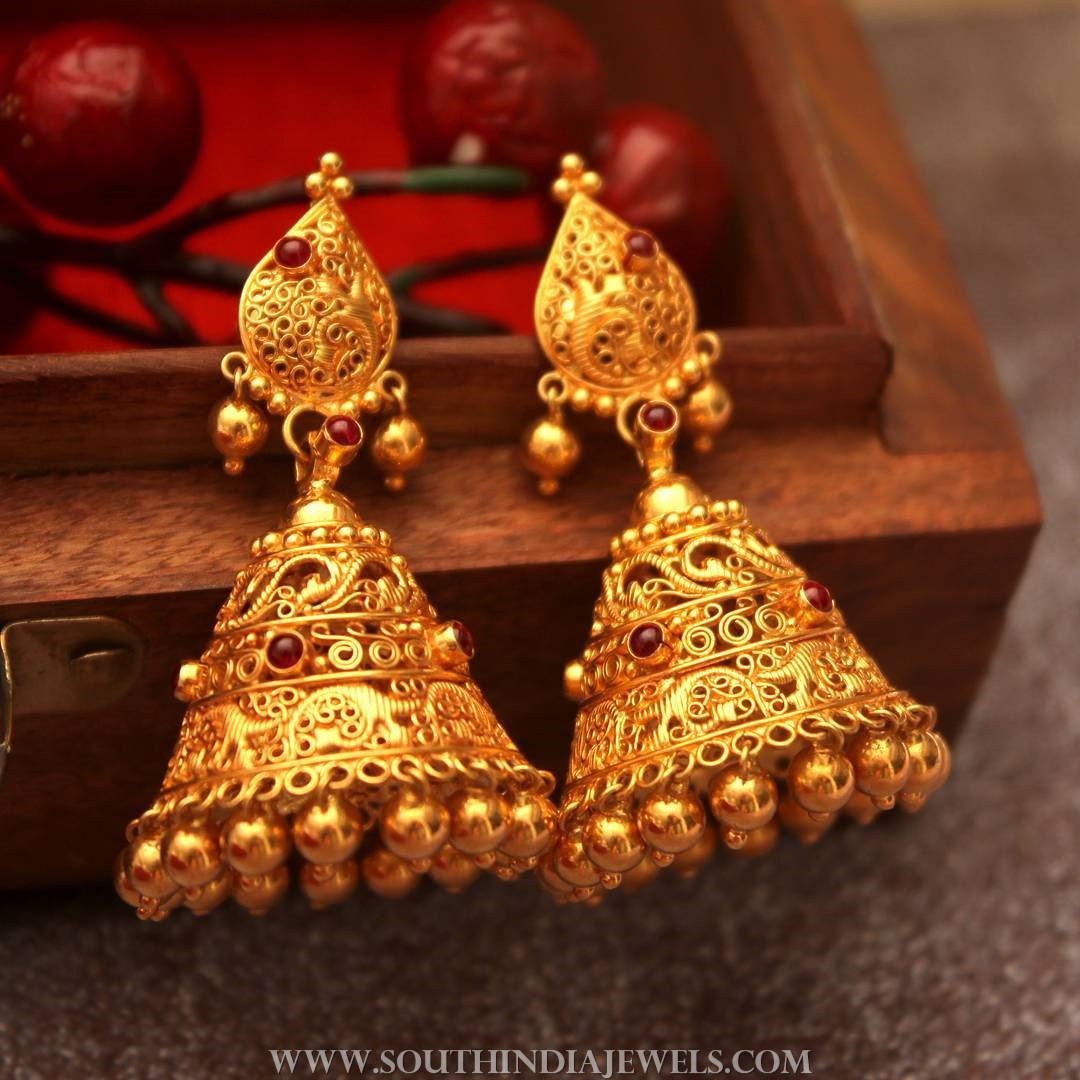 Traditional Gold Jhumka From Manubhai Jewellers