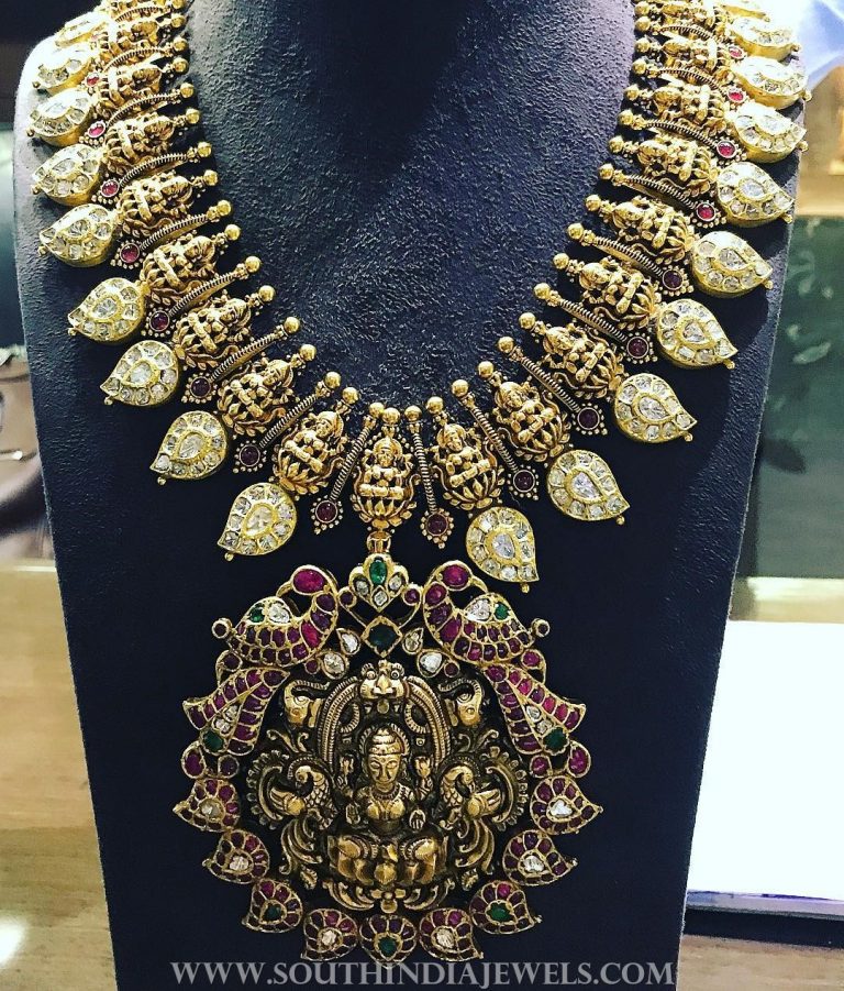 Beautiful Temple Necklace Design