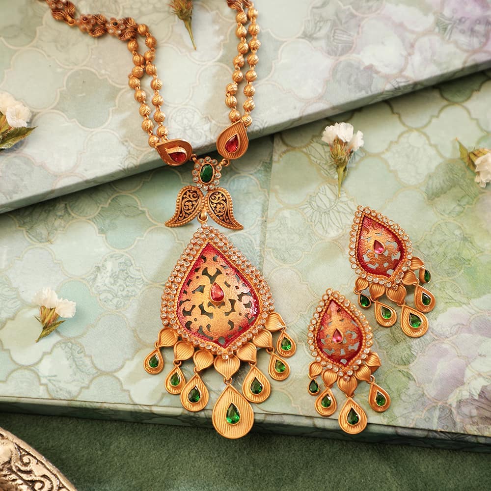 Gold necklace Manubhai Jewellers