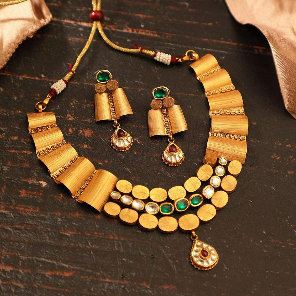 Latest Gold Necklace From Manubhai