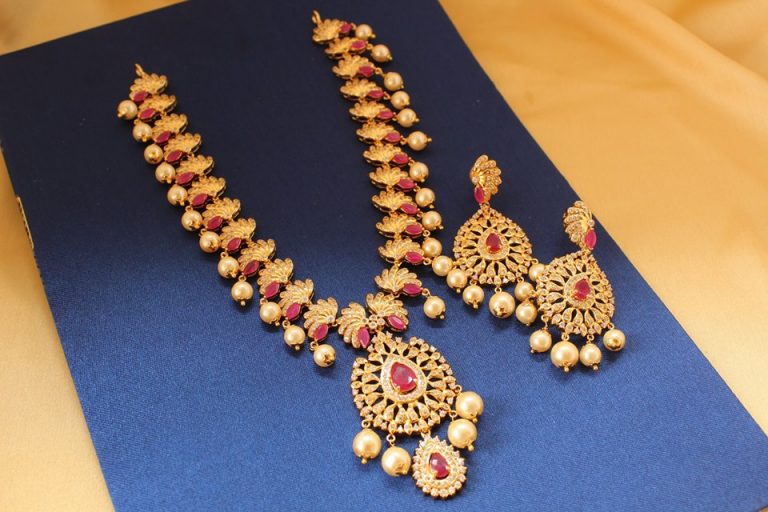 Eye Catchng Long Necklace Set Fro -Magha Store