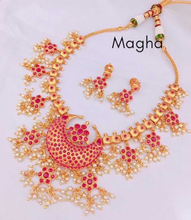 Attractive Necklace Set From Magha-Store