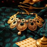 Beautiful Gold Necklace From Manubhai Jewellers