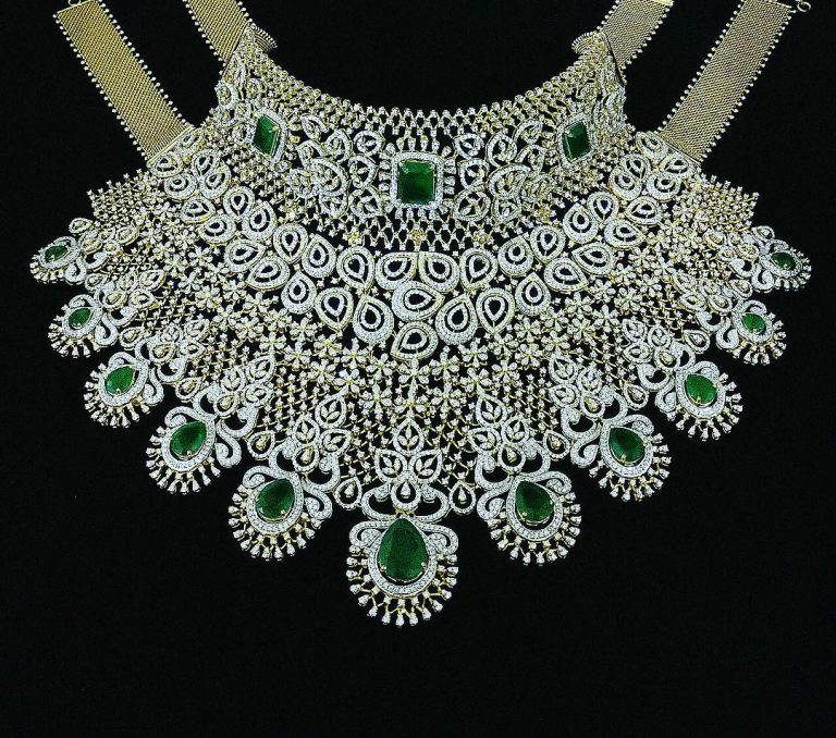 Gorgeous Diamond Set From P.Satyanarayan Sons Jewellers