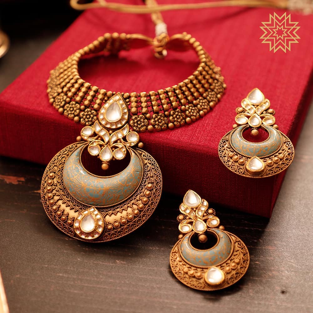 Charming Gold Necklace From Manubhai Jewels