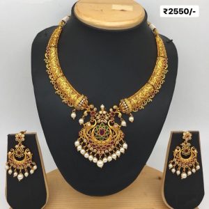 Handpicked Ethnic Sets From Aarvee Chennai - South India Jewels