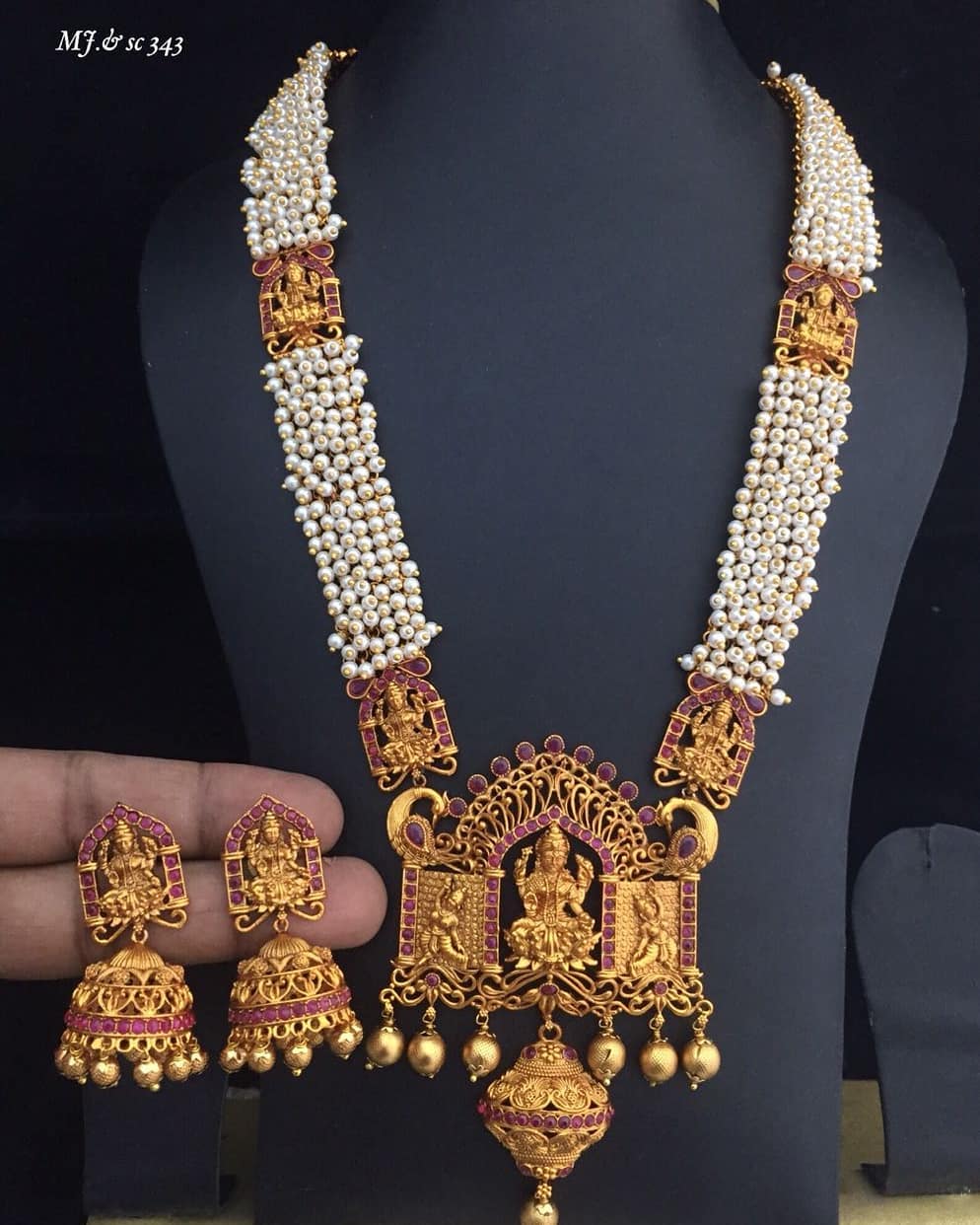 Attractive Pearl Temple Necklace From Dhruvam
