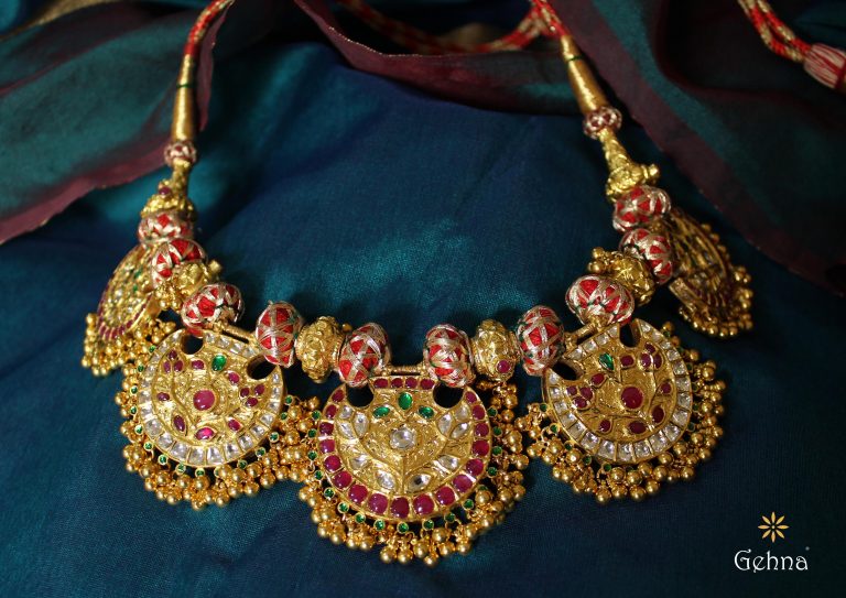 Gorgeous Gold Pankhi Necklace Set From Gehna India - South India Jewels