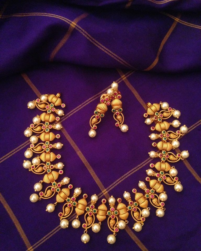 Unique Necklace Set From Surashaa