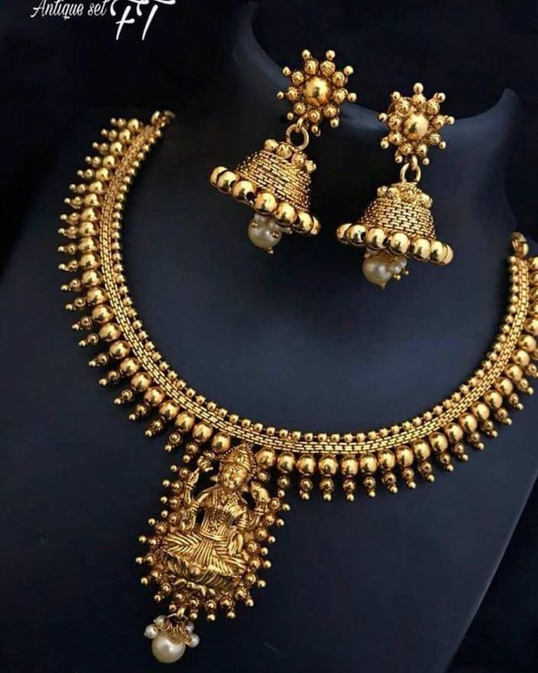 Classic Lakshmi Necklace Set From Dangles Chennai