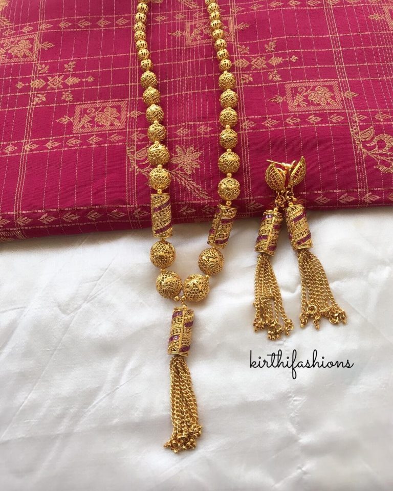 Trendy Necklace Set From Kirthi Fashions