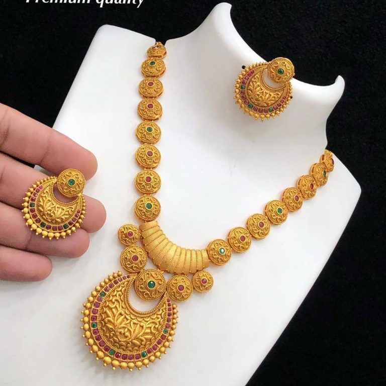 Stunning Necklace Set From Kovai Collections
