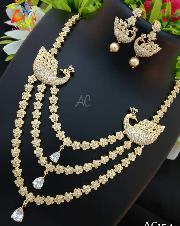 Stunning Necklace From Suguna dcollection