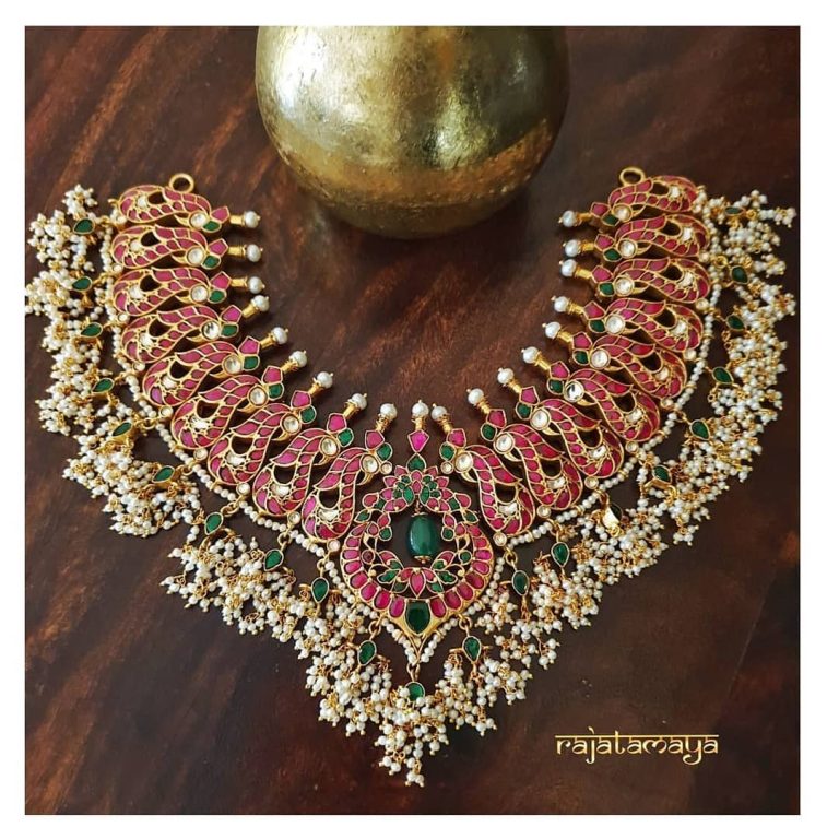 Attractive Necklace Set From Rajatamaya