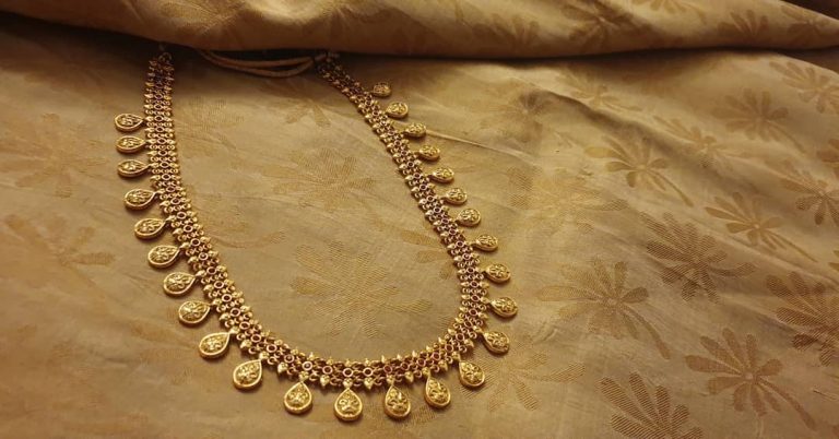 Beautiful Necklace From Vasah India