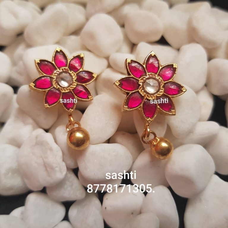 Pretty Silver Earring From Silver Sashti