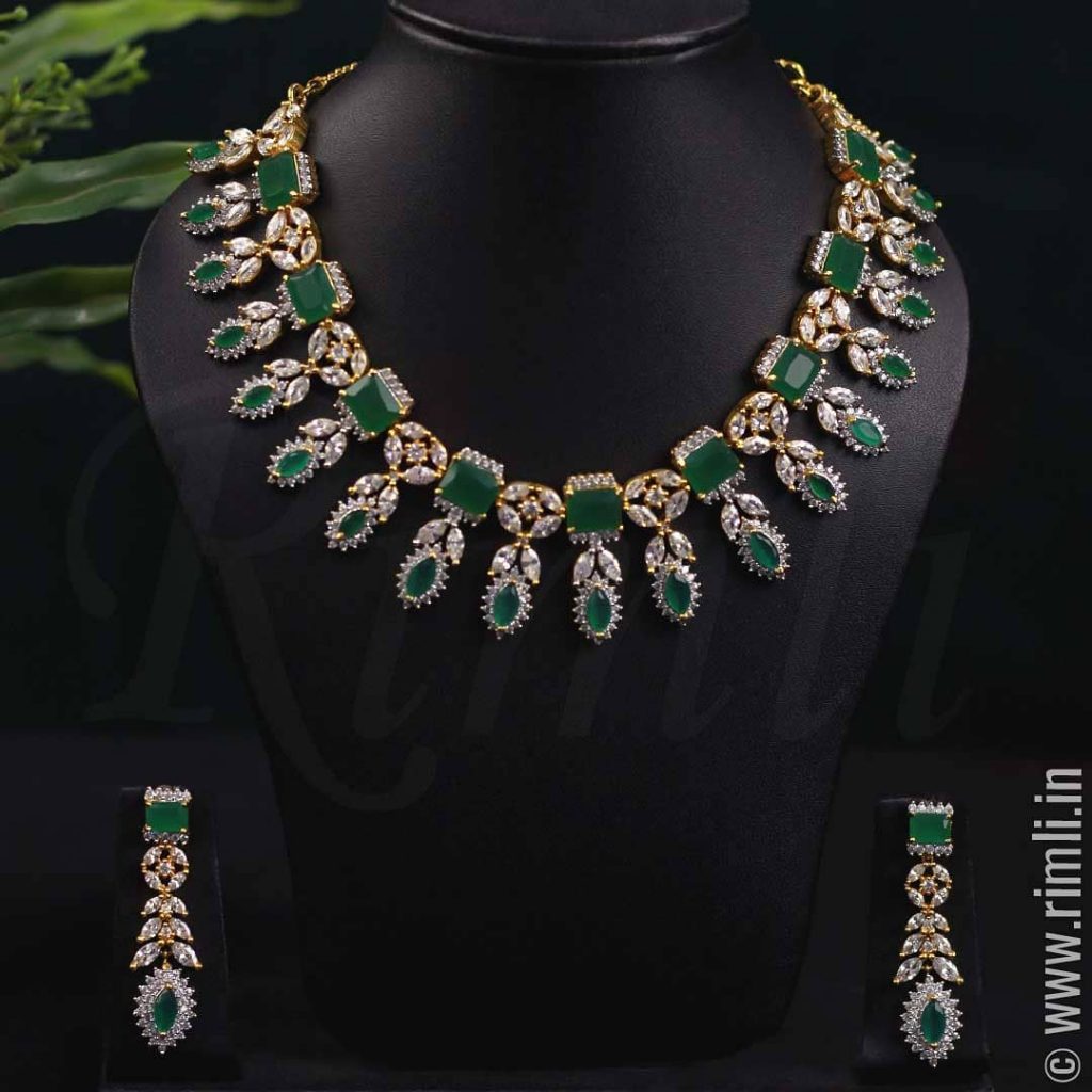 Beautiful Green Necklace From Rimli Boutique