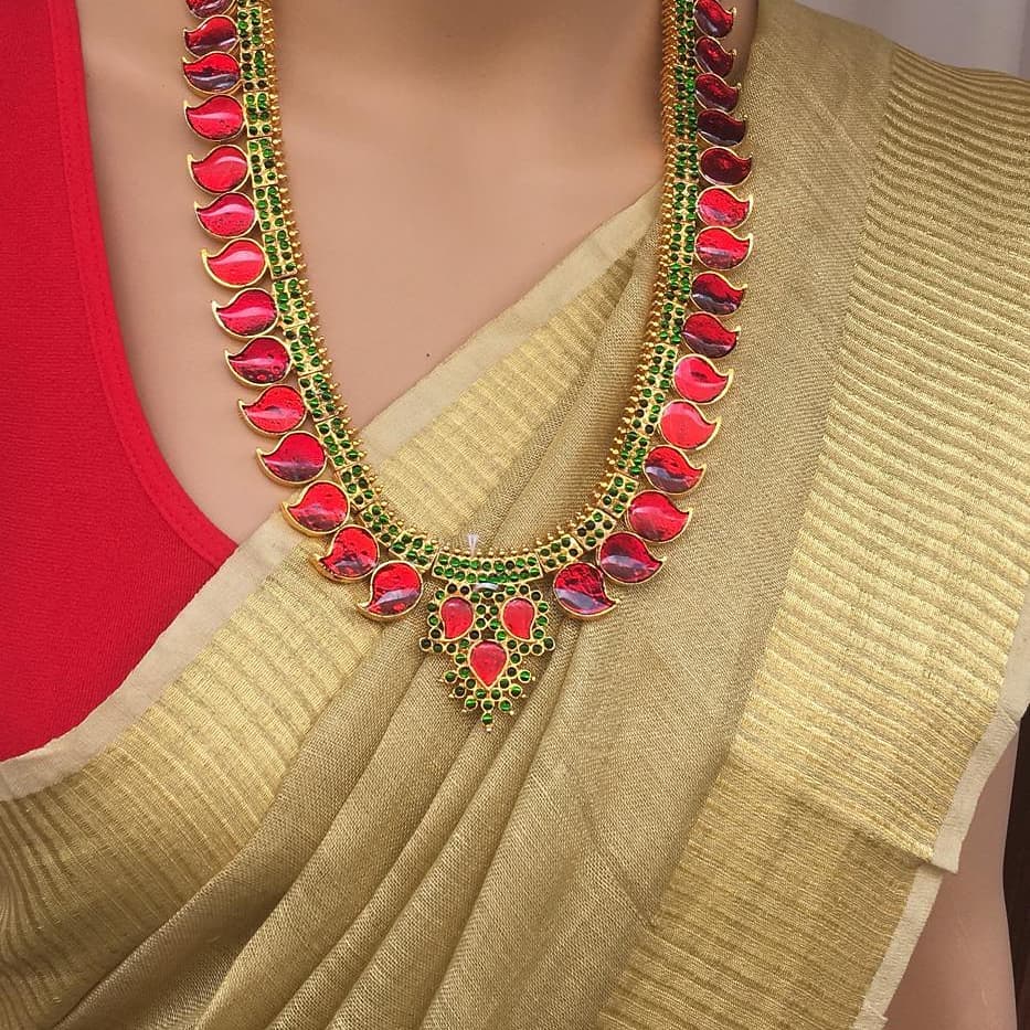 Attractive Mango Necklace From Vasah India