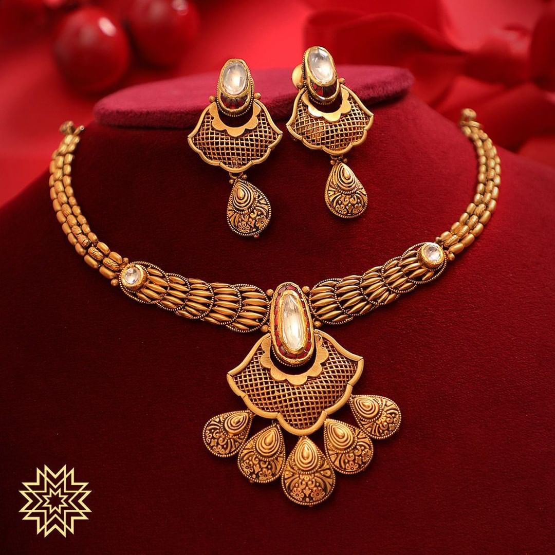 Trendy Gold Necklace From Manubhai Jewels South India Jewels