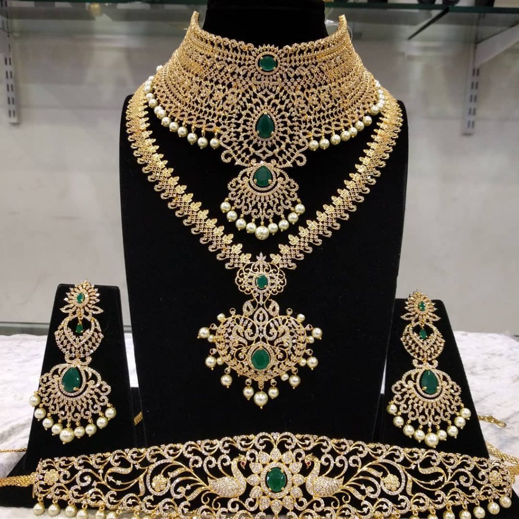 Classic Bridal Choker From Samskruthi Jewellers