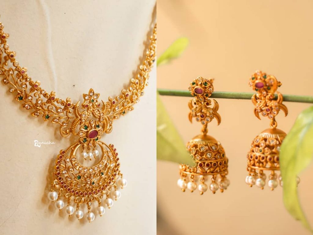Ruby-green Cutwork Necklace Set From Anicha