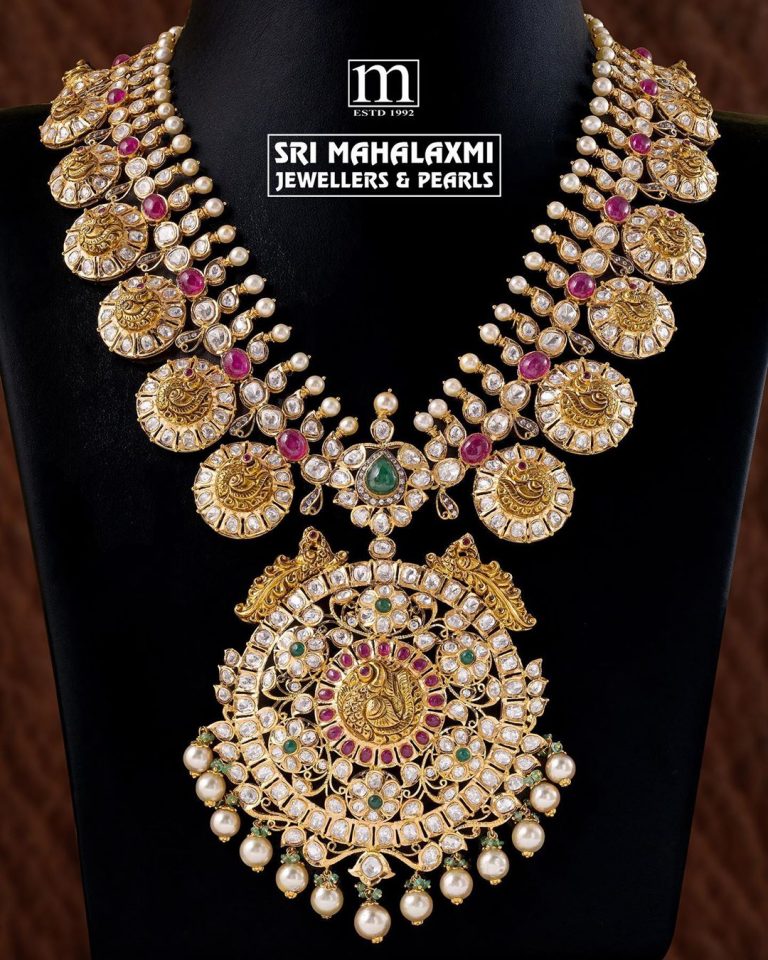 Attractive Gold Necklace From Sri Mahalakshmi Gems And Jewellers