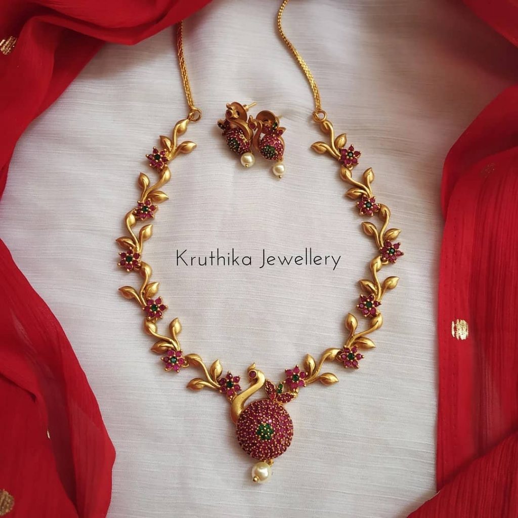 Classic Necklace Set From Kruthika Jewellery