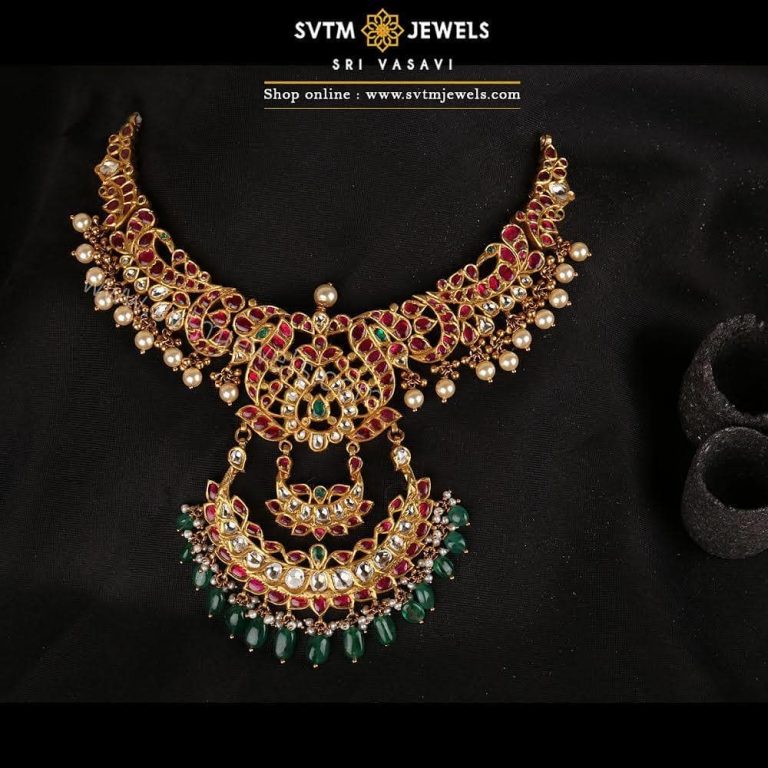 Gorgeous Gold Necklace From Sri Vasavi Thanga Maligai