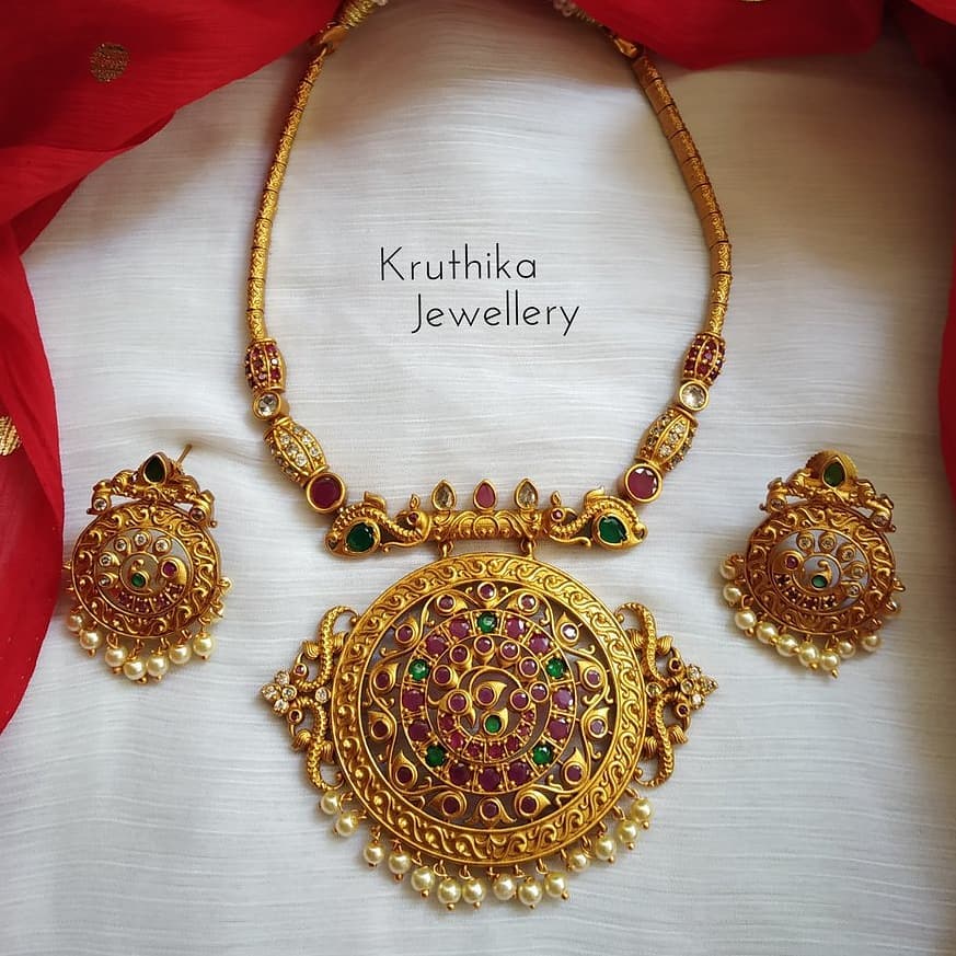 Matte Pipe Necklace Set From Kruthika Jewellery